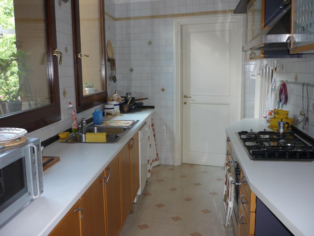 Il Giardino Segreto Bed & Breakfast อิโมลา ภายนอก รูปภาพ